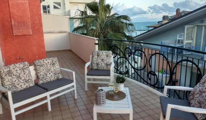 Seafront and Mountain View Penthouse