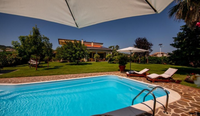 Villa Tigli Luxury B&B