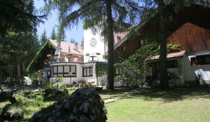 LH Albergo Il Paradiso