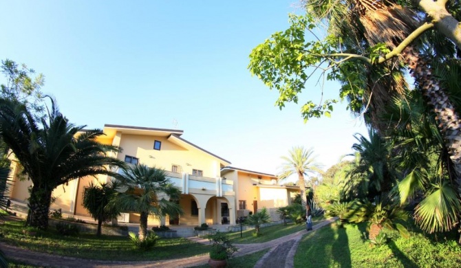 San Michele Apartments&Rooms