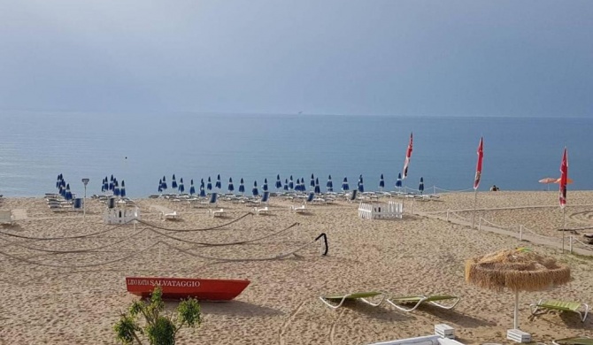 A due passi da una spiaggia meravigliosa