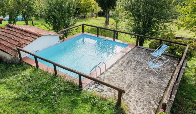 Lovely Holiday Home with private pool