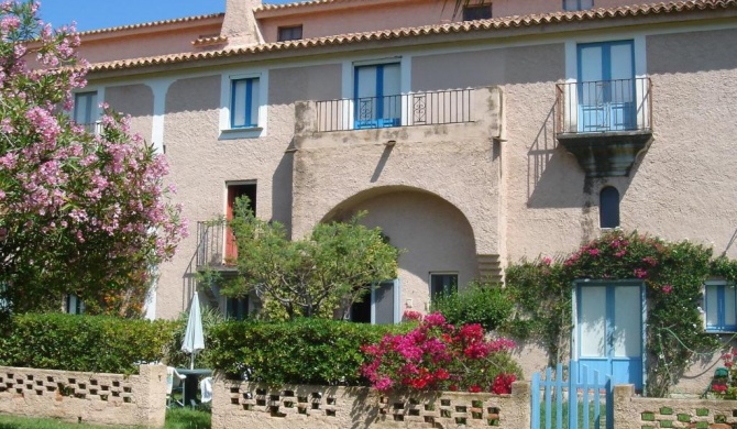 Lovely Holiday Home in Calabria near Beach