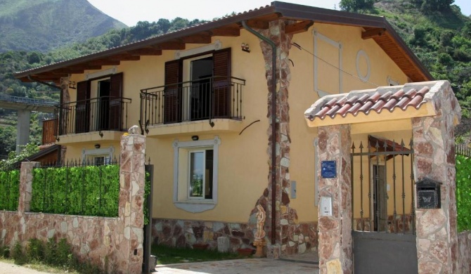 Villa Paladino - B&B e Guest House