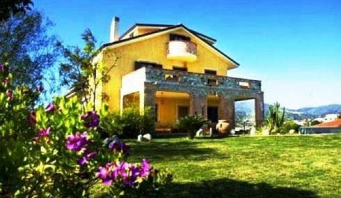 Bed&Breakfast La Villa Soverato